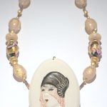 Kette mit Porzellan-Medallion Stil 20er Jahre